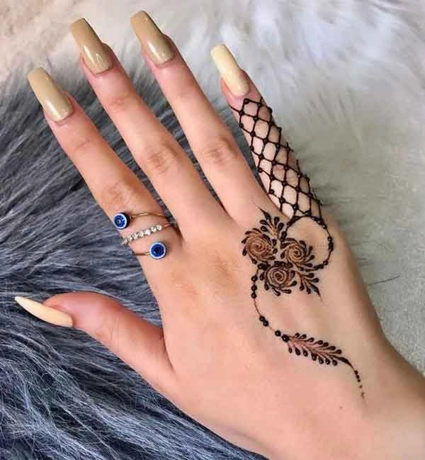 طرح حنا روی دست دخترانه 30