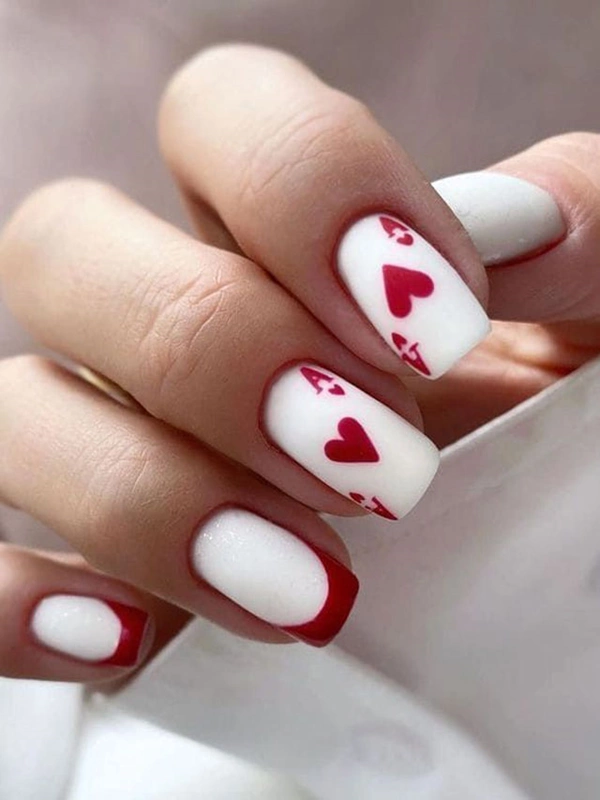 مدل ناخن دخترانه فانتزی عاشقانه 26