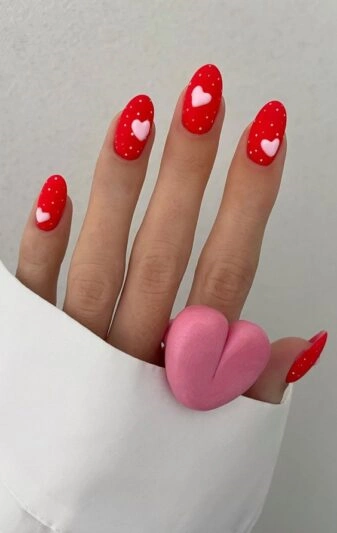 مدل ناخن دخترانه فانتزی عاشقانه 6