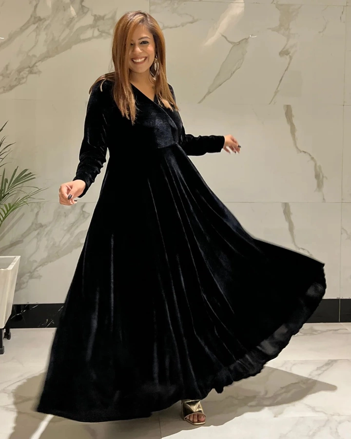 لباس مجلسی مخمل ترند 2026 13