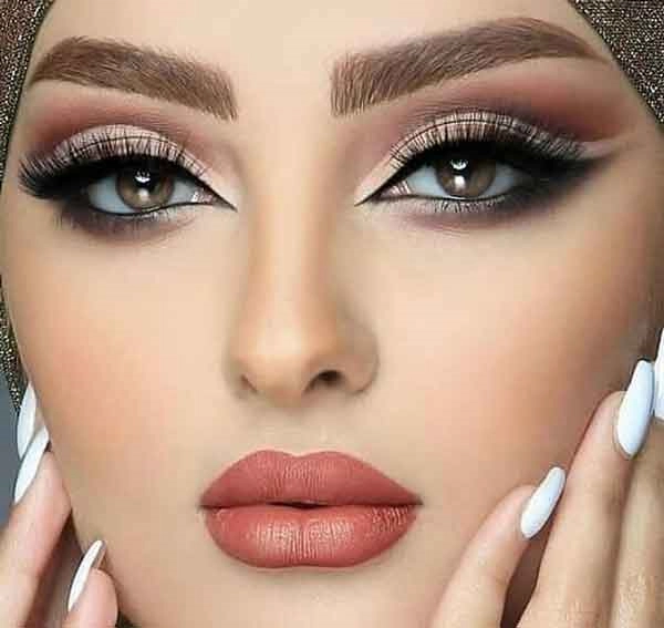 مدل آرایش چشم لایت اروپایی 2