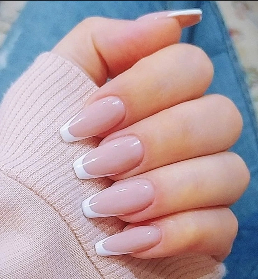 مدل های ناخن فرنچ رنگی 2 مدل های ناخن فرنچ رنگی 2