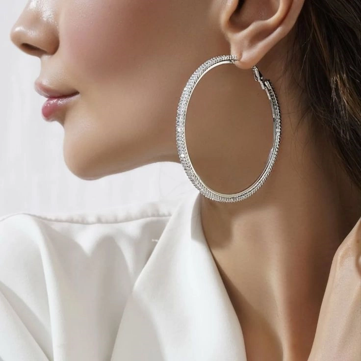 مدل گوشواره حلقه ای بزرگ 24