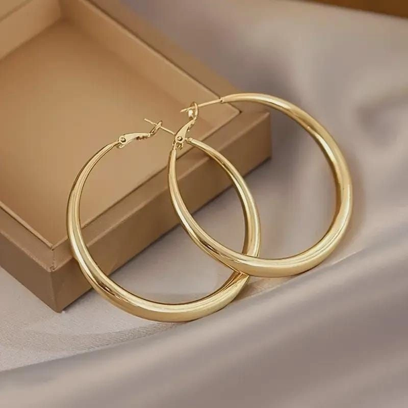 مدل گوشواره حلقه ای بزرگ 7
