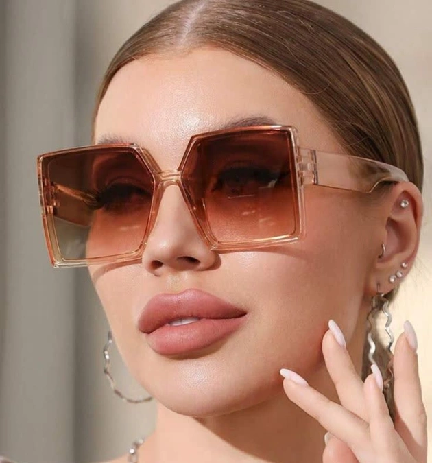 مدل عینک افتابی مربعی زنانه 20