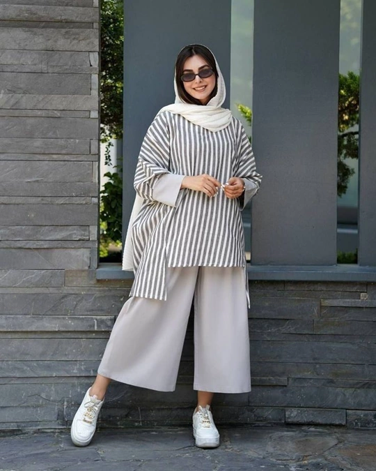 استایل پیاده‌ روی تابستانی دخترانه 7