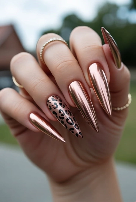 طراحی ناخن بلند 6
