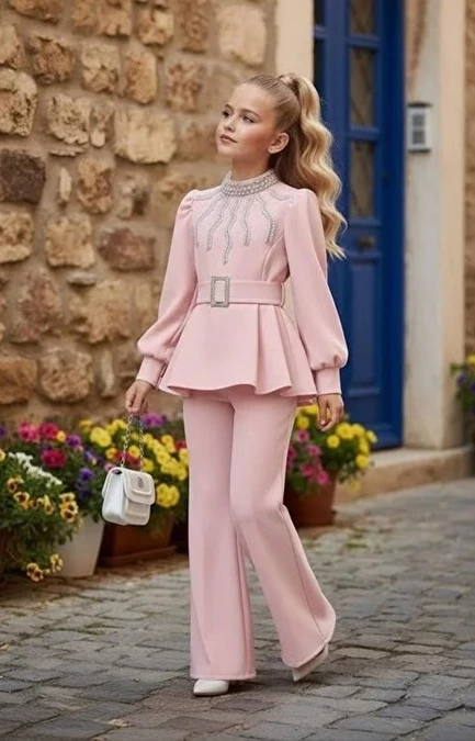مدل مانتو دخترانه ۱۱ ساله 15