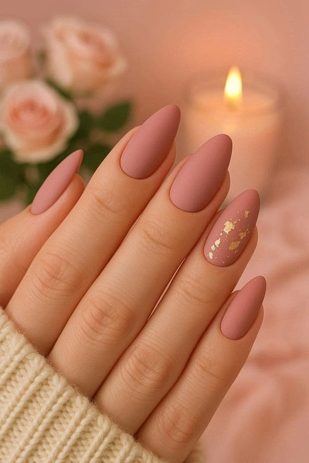 مدل کاشت ناخن هلویی مات 18