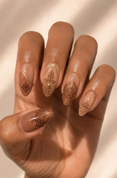 طرح حنا روی ناخن 15