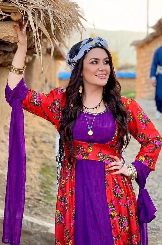 مدل لباس کردی زنانه 16