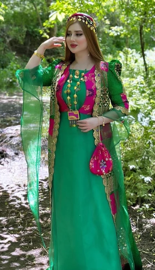 مدل لباس کردی زنانه 2