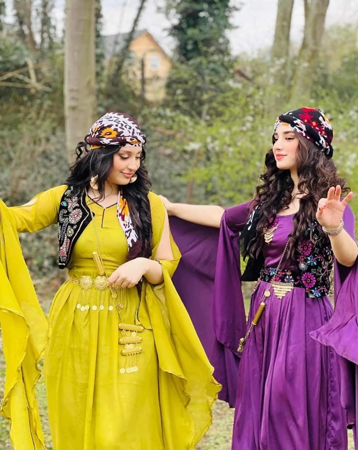 مدل لباس کردی زنانه 20