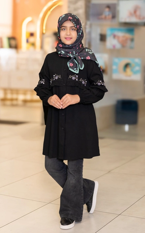 مدل مانتو دخترانه ۱۳ ساله 22